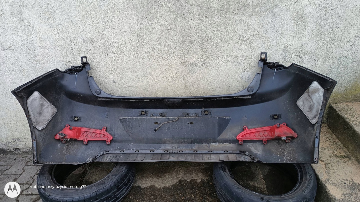 HYUNDAI I20 II V3G bumper rear part rear complete PDC 2014