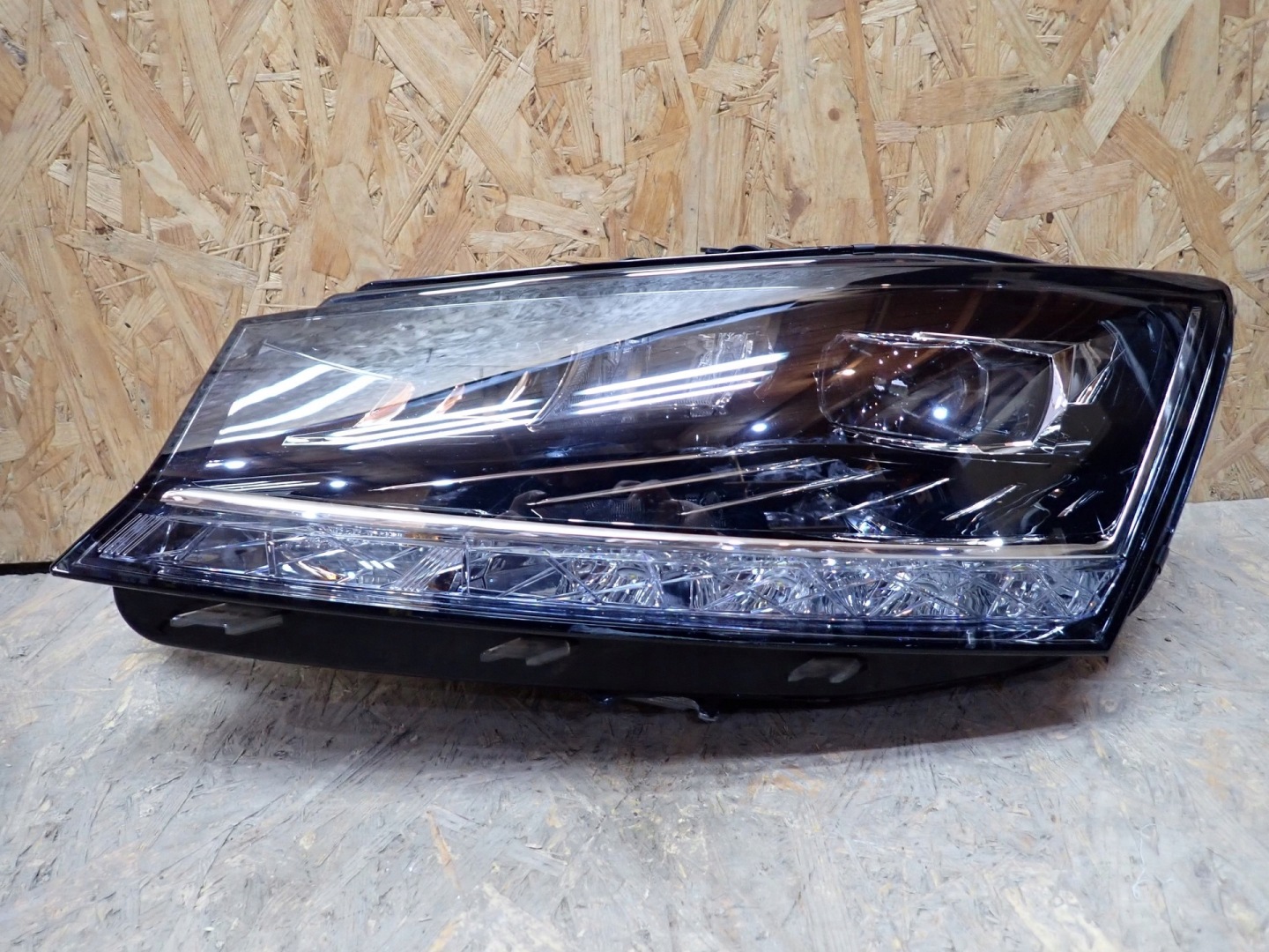 light left REFLEKTOR left FULL LED SKODA FABIA 3 III 6V LIFT 2018-2022R
