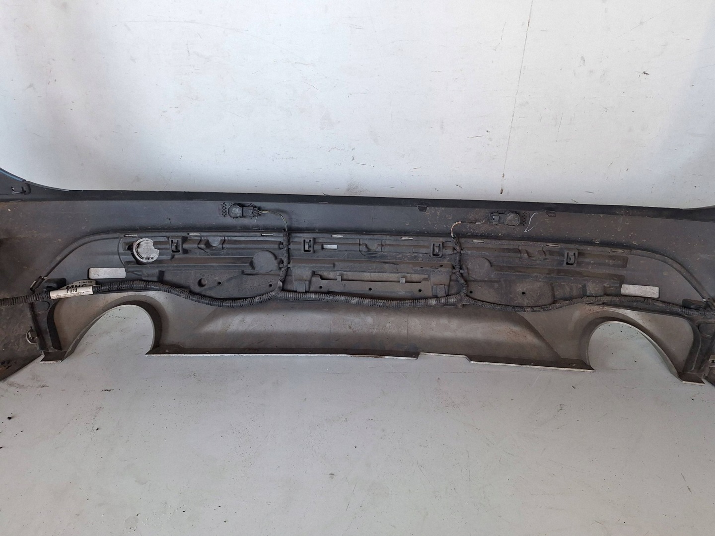 FORD KUGA MK2 12-16 Stoßstange heck + PDC