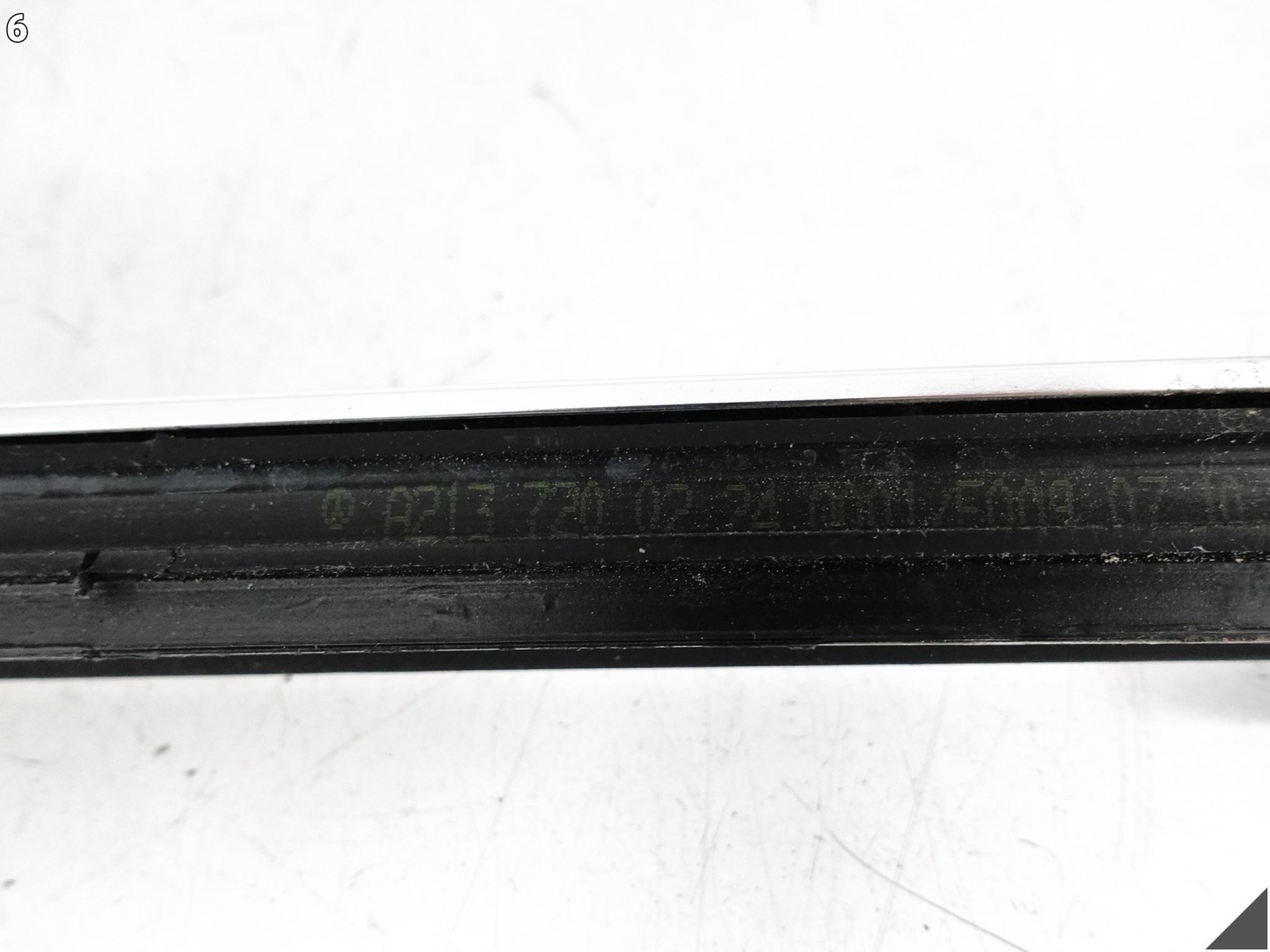 MERCEDES E-KLASA W213 16-23 moulding dust windows door right front