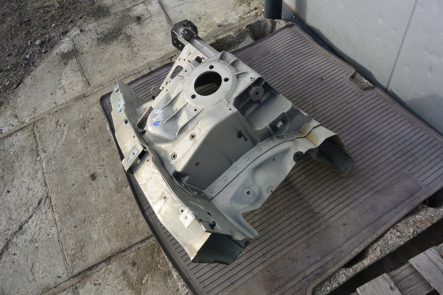 MASERATI QUATTROPORTE VI placement FARTUCH LEW front