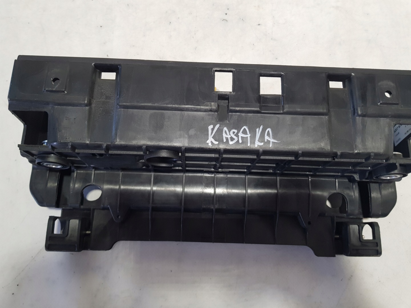 MERCEDES W207 CABRIO WINDSHOT WINDSCHOTT WIATROLAP Motor