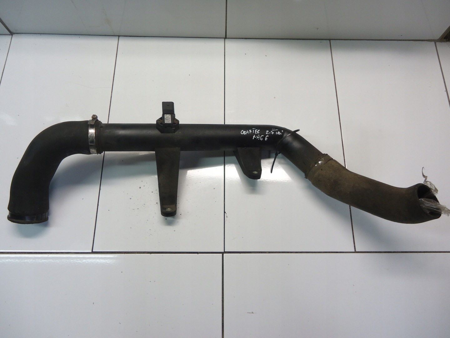 VW CRAFTER 2.5TDI CEB rohr intercooler 2E0145955