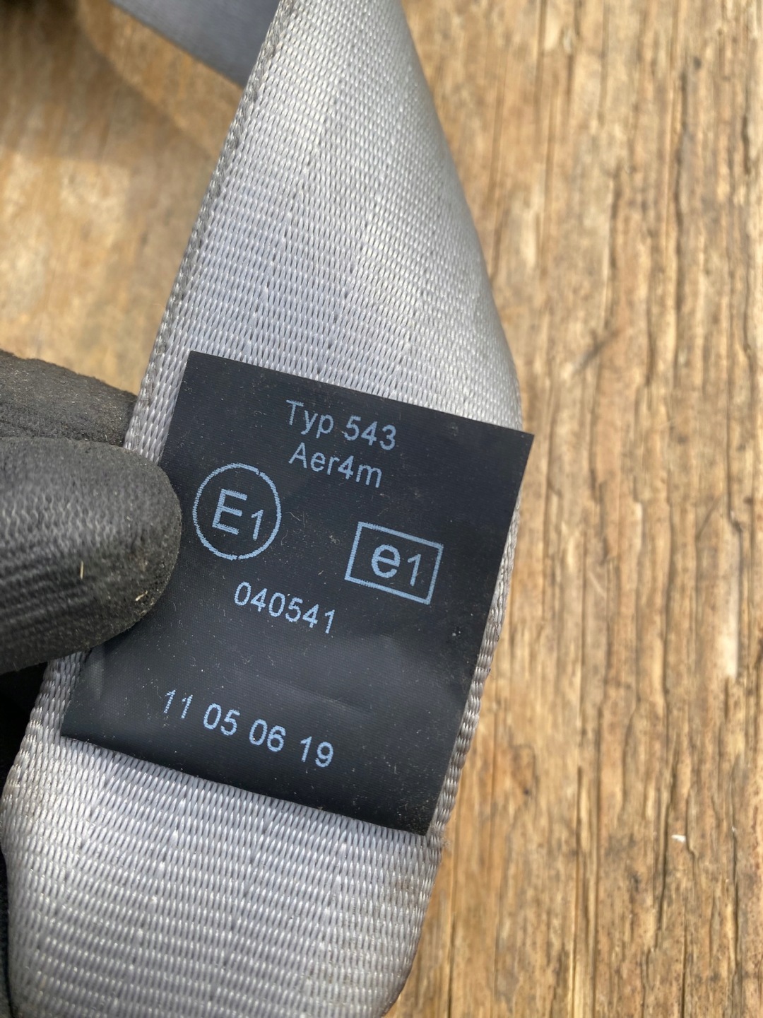 Gurten Sicherheits heck audi a4 b7 grau 8E5857805D