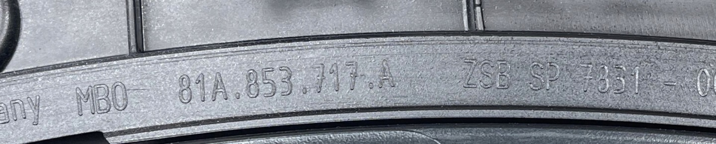 L12 AUDI Q2 81A lišta blatníku levý předek 81A853717A