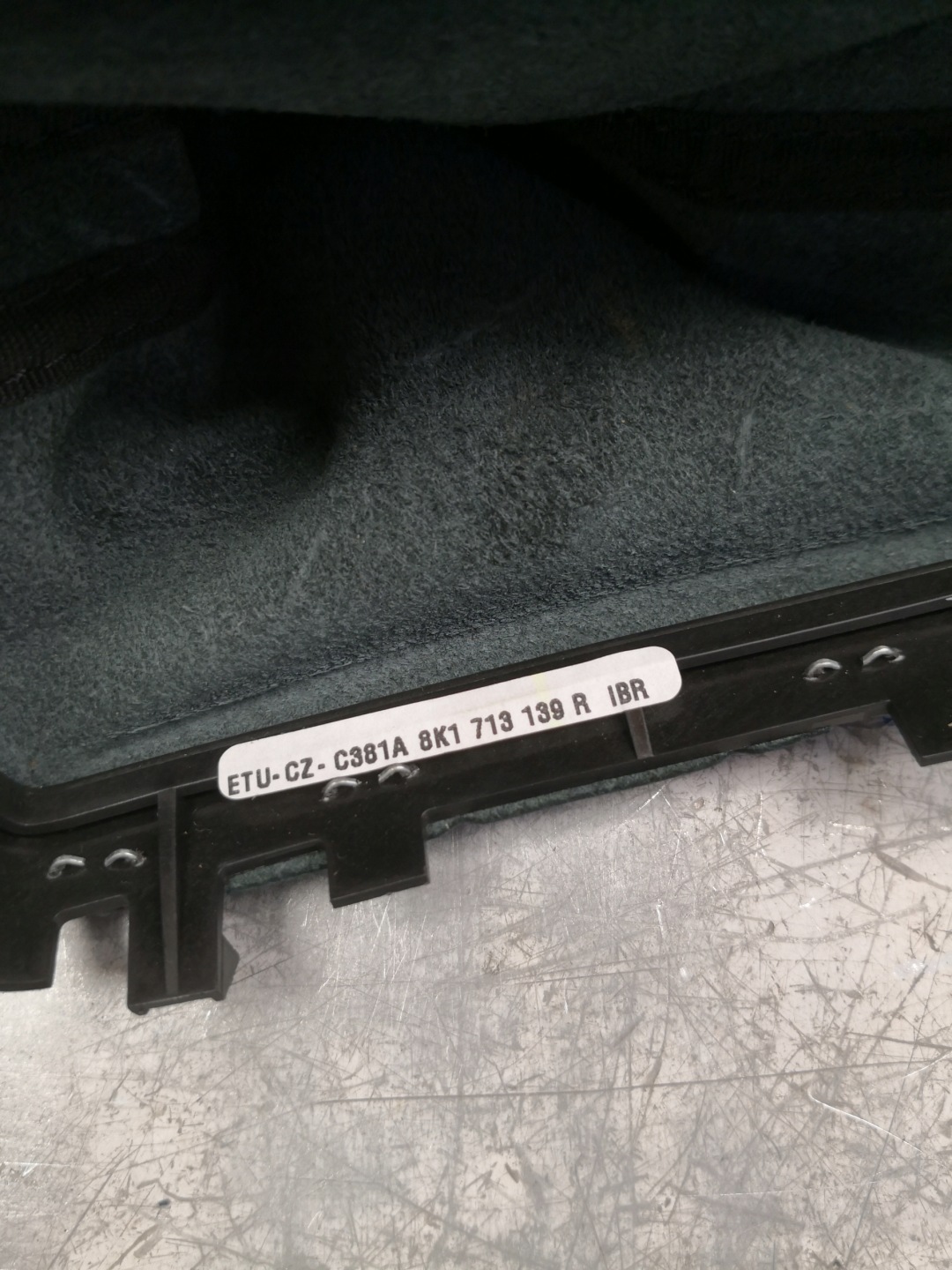 Pomello ghetta AUTOMAT AUDI A4 B8 LIFT 8K1713139R