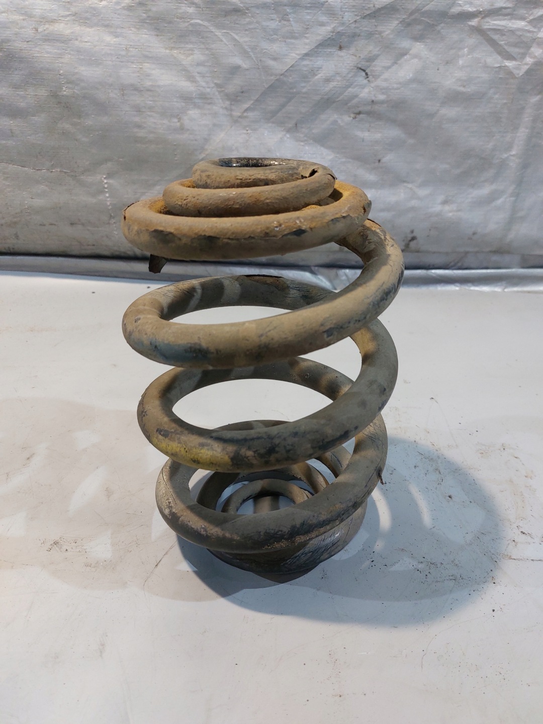 spring rear MERCEDES VITO W638 2.3D