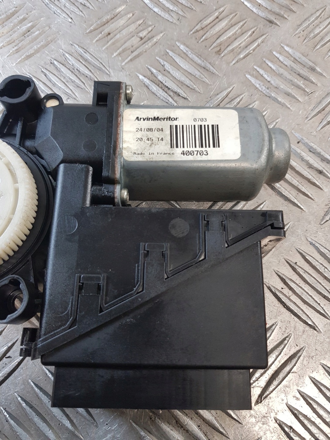 mini motor windows left front 6Q2959802A VW POLO IV 04R
