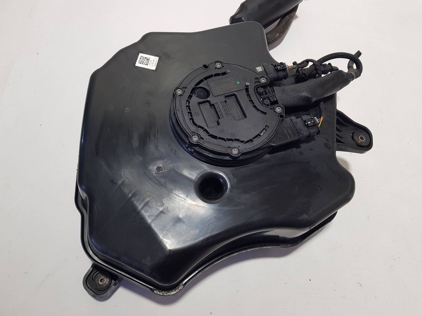BMW 5 G30 G31 tank ADBLUE SCR active 7391919