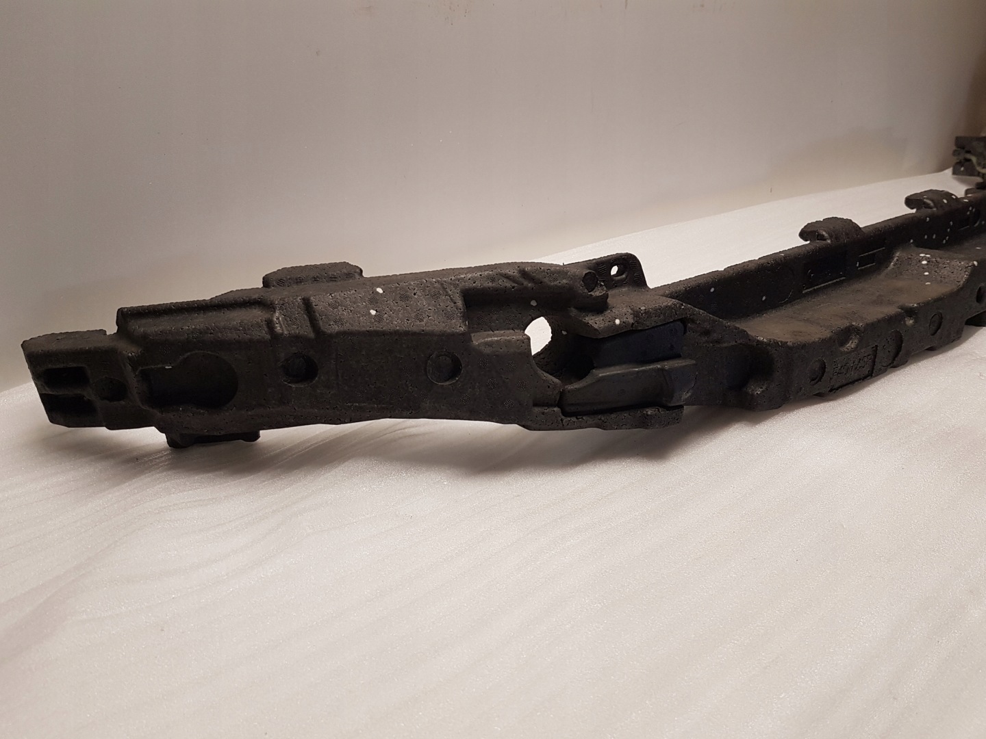 ABSORBER of a bumper + sensor front BMW 1 F40 m-packet 8070942