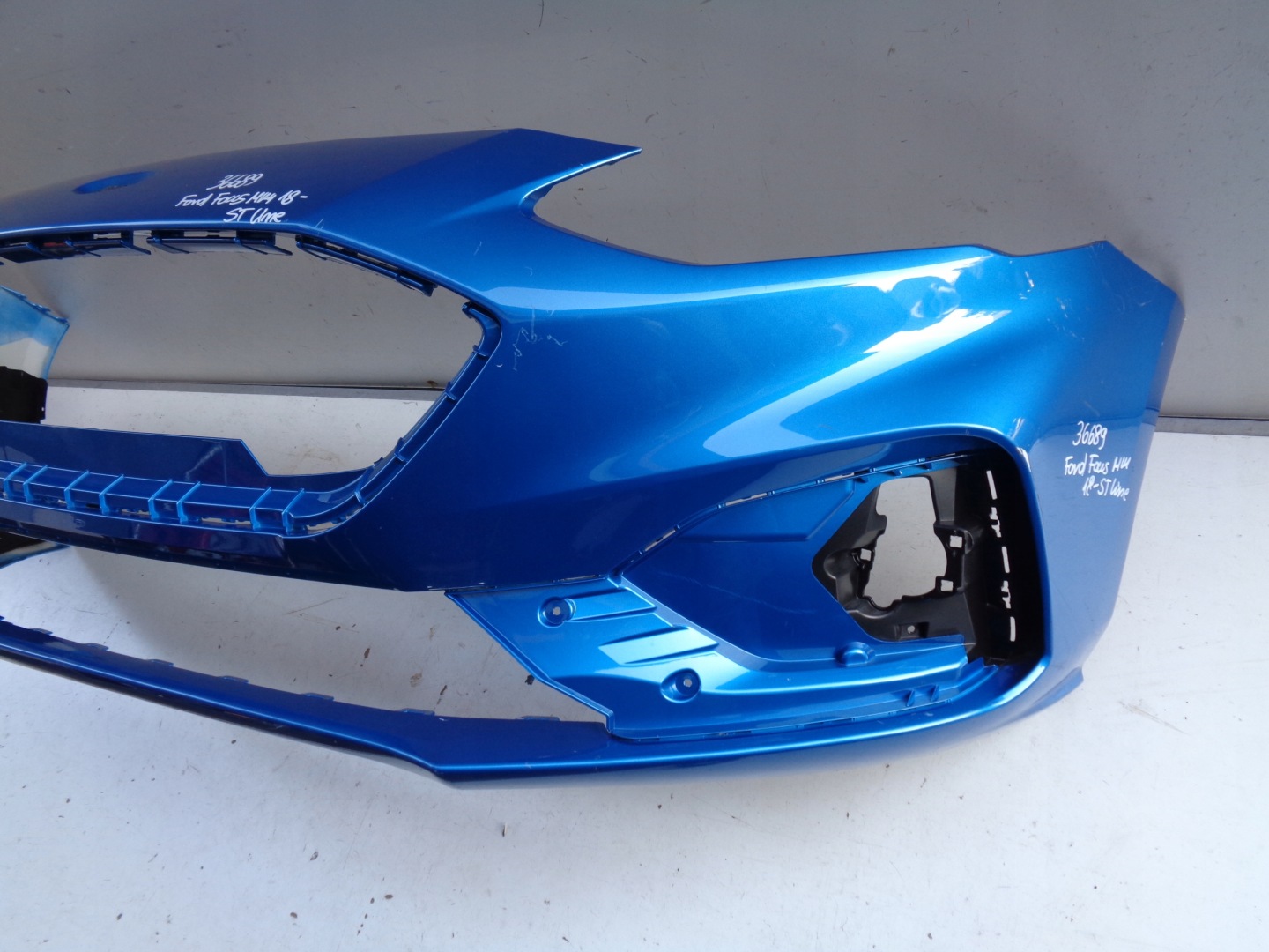 front bumper FORD FOCUS MK4 18- ST NR 36689