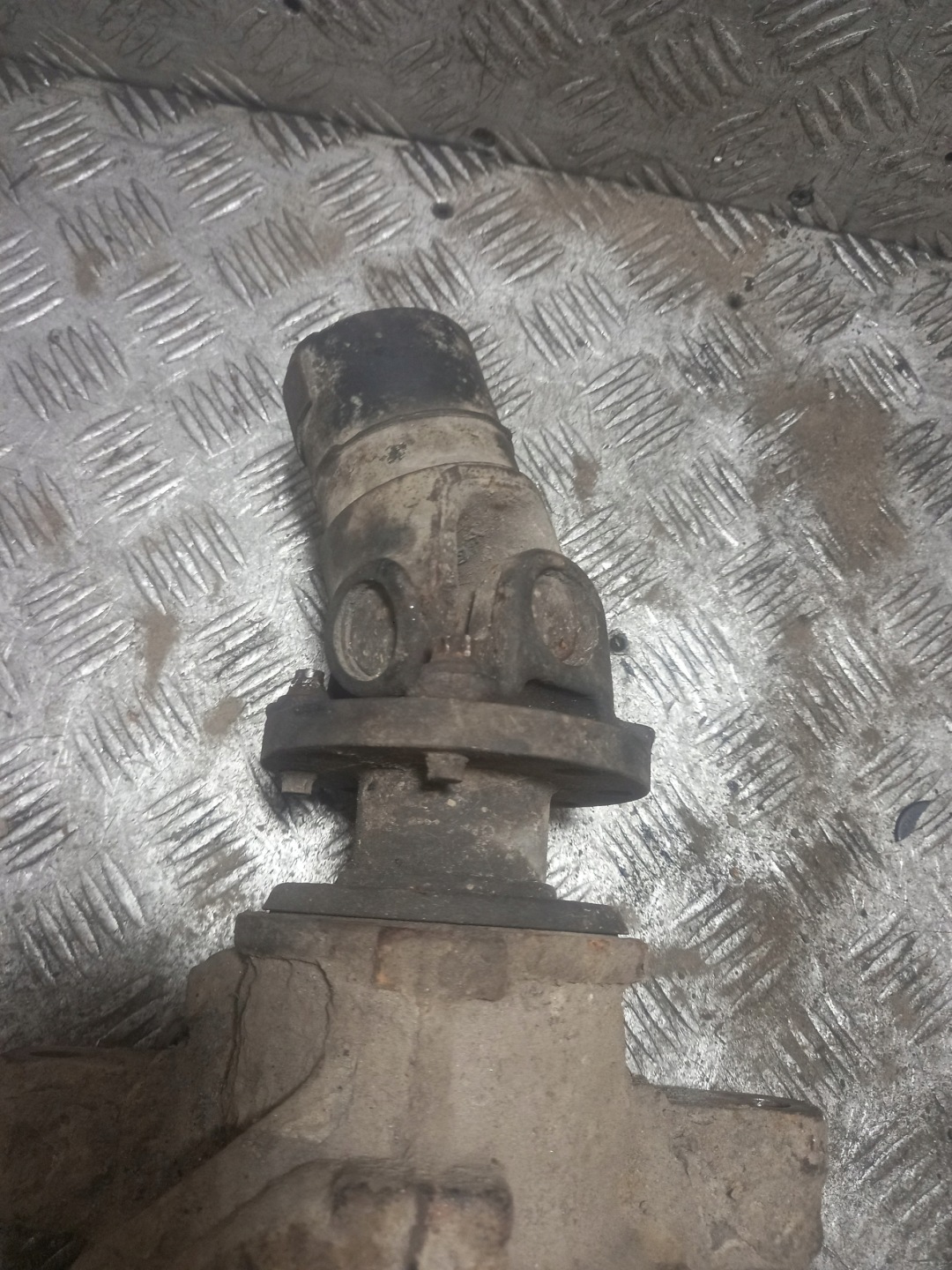 differenciál hátsó BMW E46 2.35 7518845/E2637H235 1428123