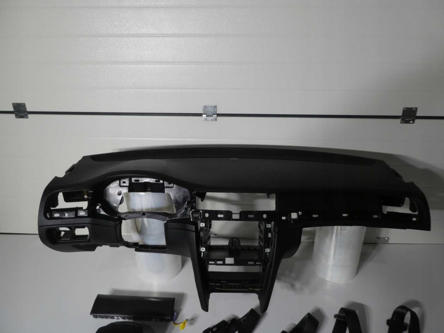 SKODA SUPERB II dashboard console airbag tension belts