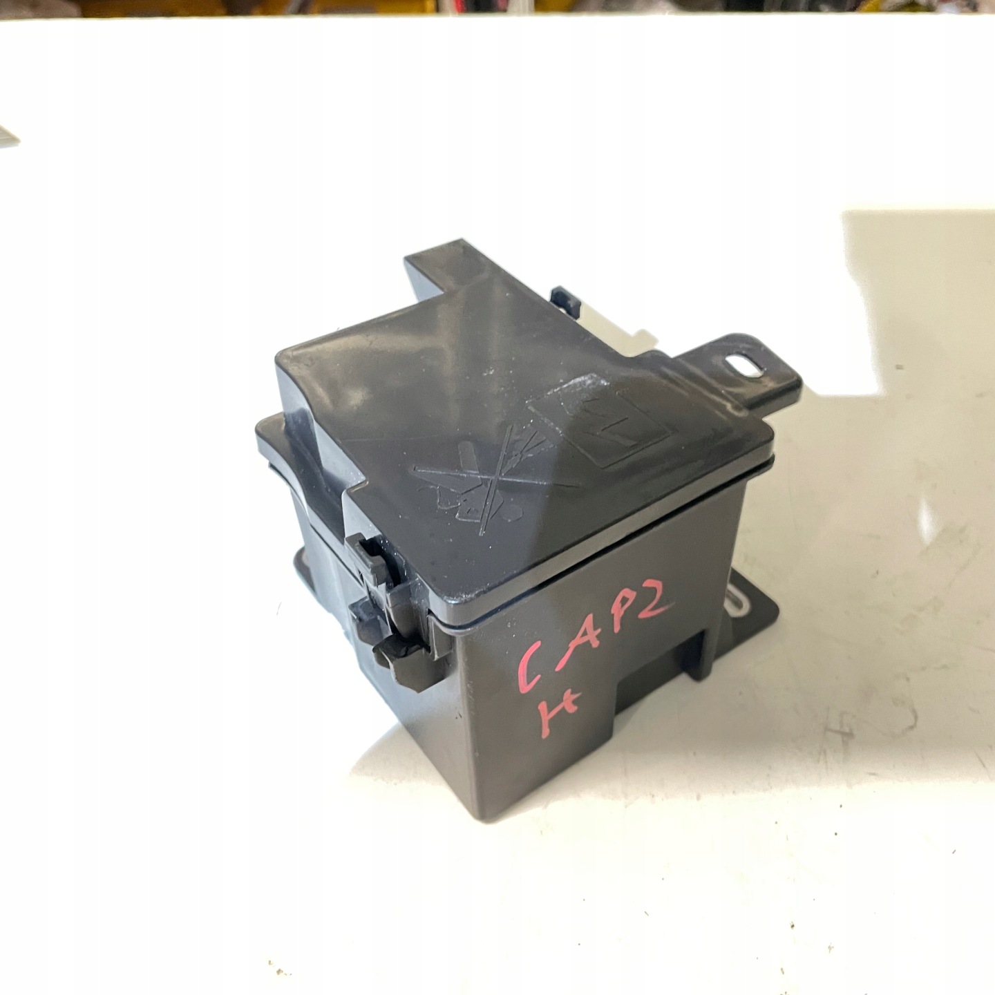 RENAULT CAPTUR 2 HYBRYDA PUSZKA obal 252360794R