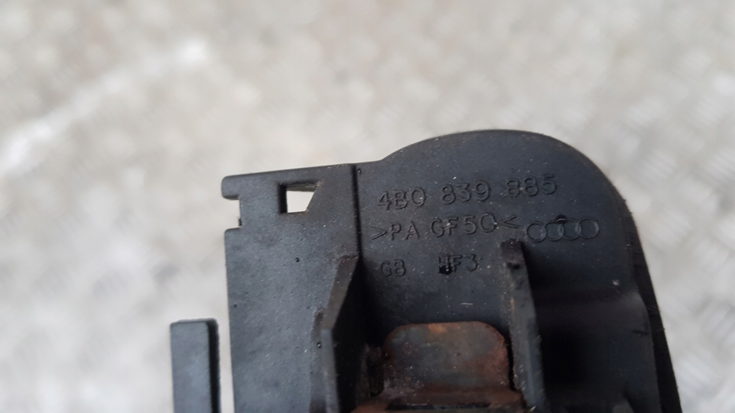 AUDI A8 D2 LY7W handle left rear part LIFT exterior