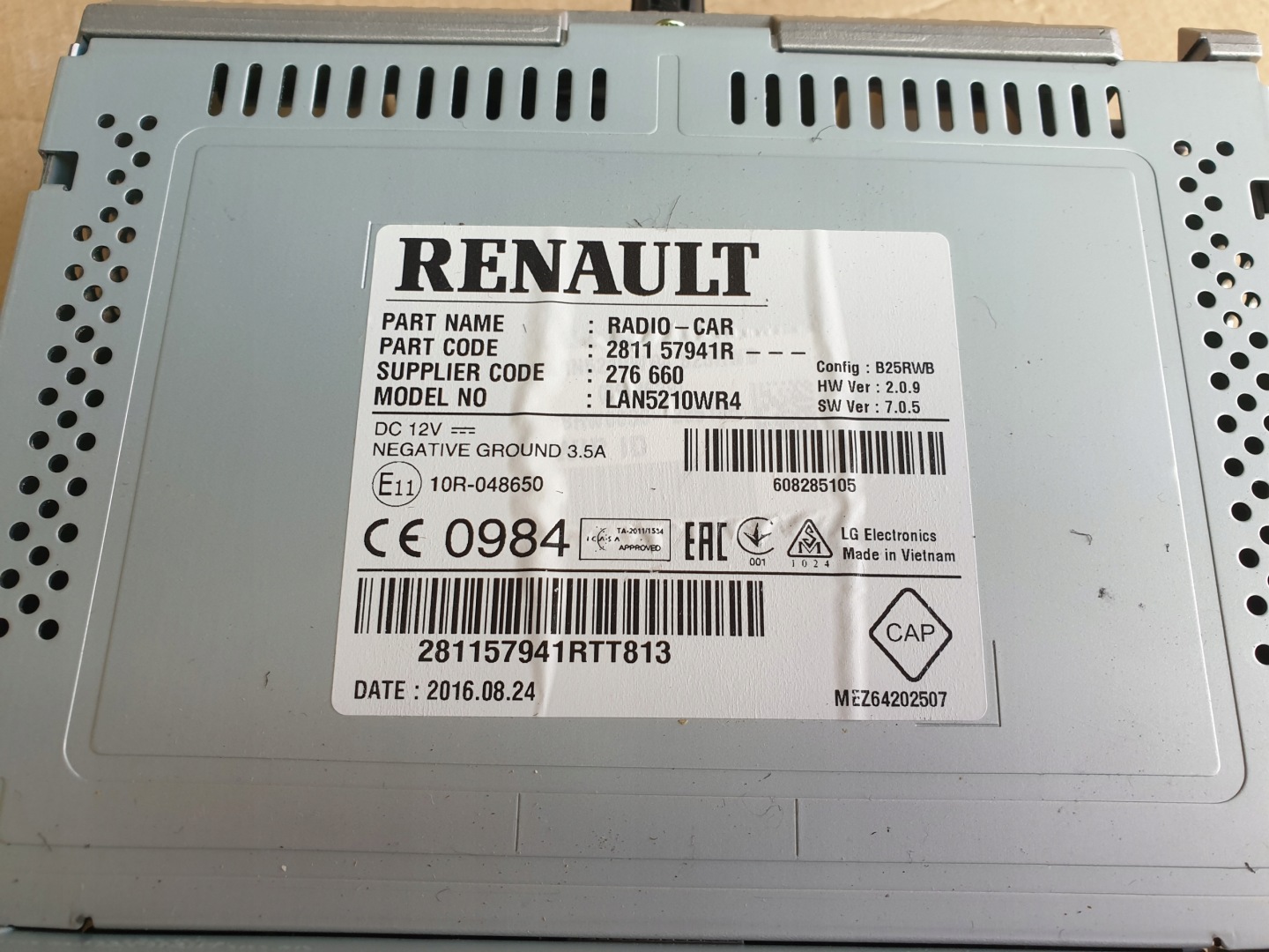 RADIO Navigation RENAULT CLIO 4 IV 281157941R