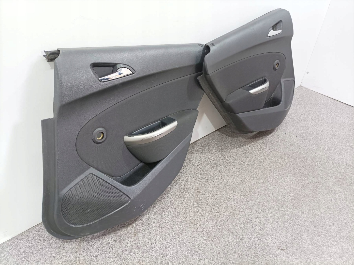 upholstery side left right rear part KOMBI Opel Astra IV (2009- ) J