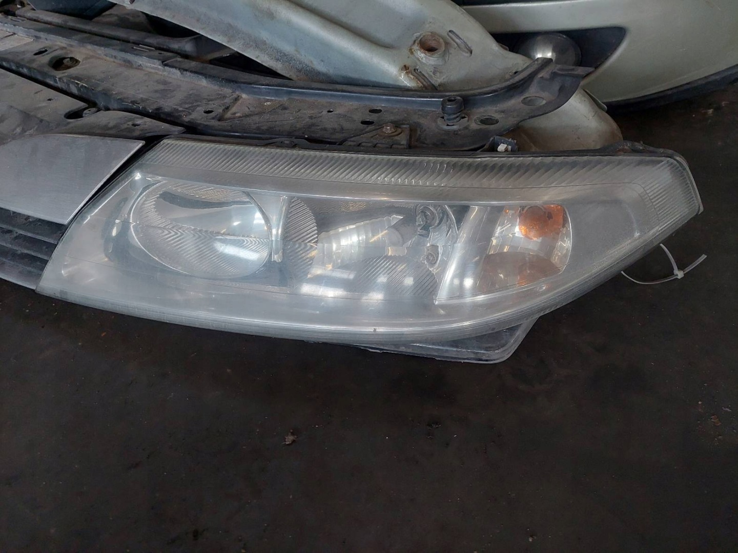 complete front bonnet bumper light RENAULT LAGUNA II NV190