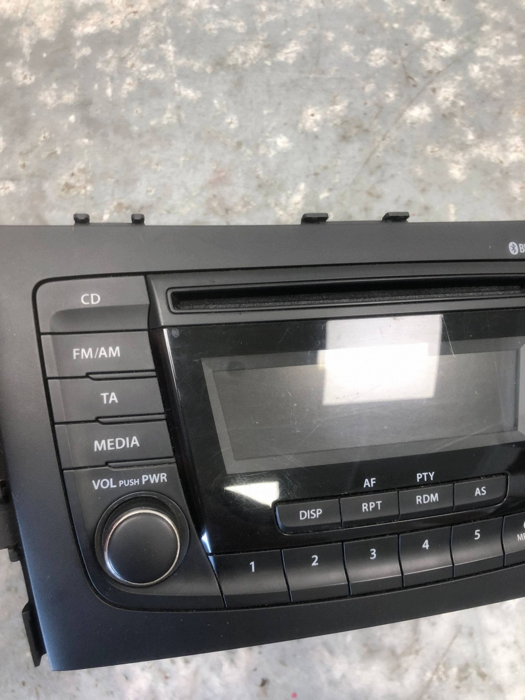 RADIO CD SUZUKI CELERIO 39101-84M10
