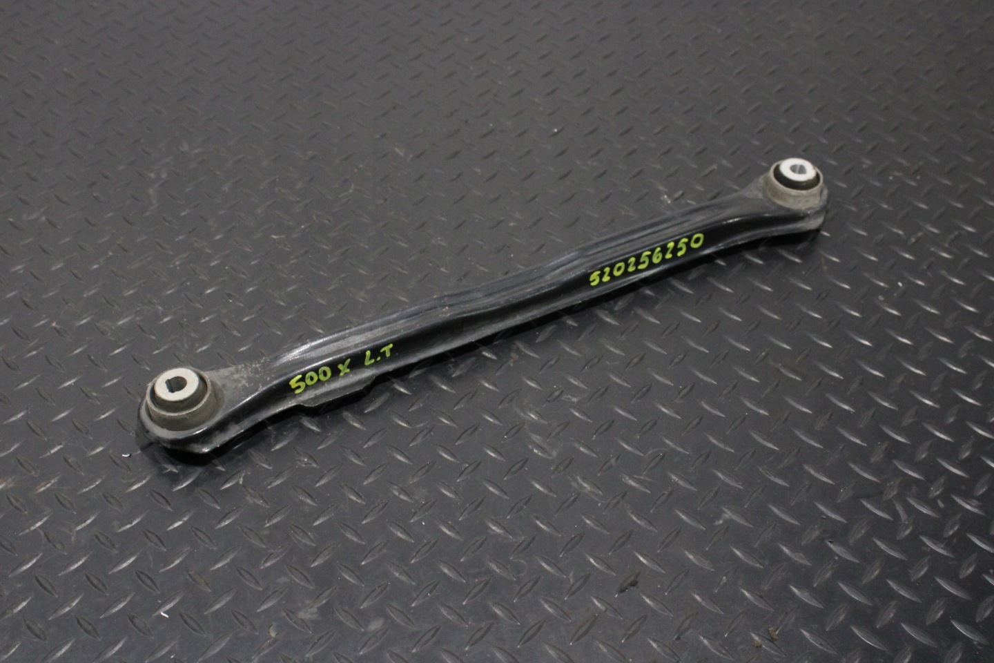 Querlenker links heck FIAT 500X CROSS 520256250