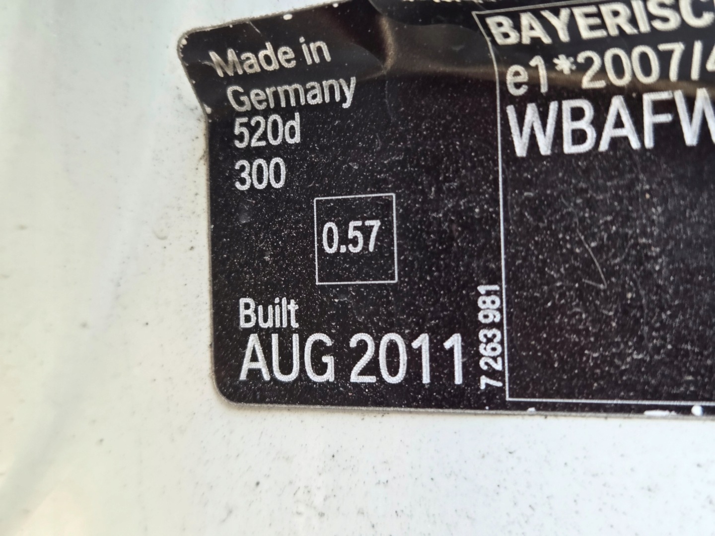 moulding threshold right BMW F10 M PAKIET 300