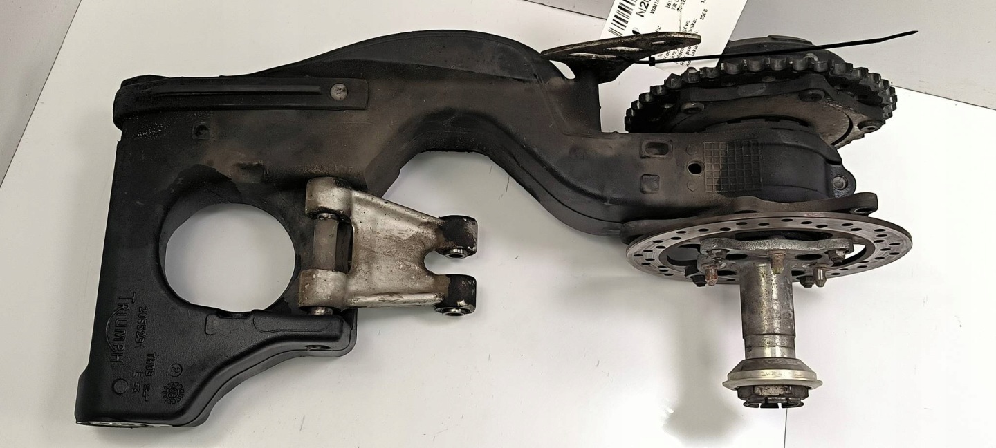 rameno záď TRIUMPH SPEED TRIPLE 1050