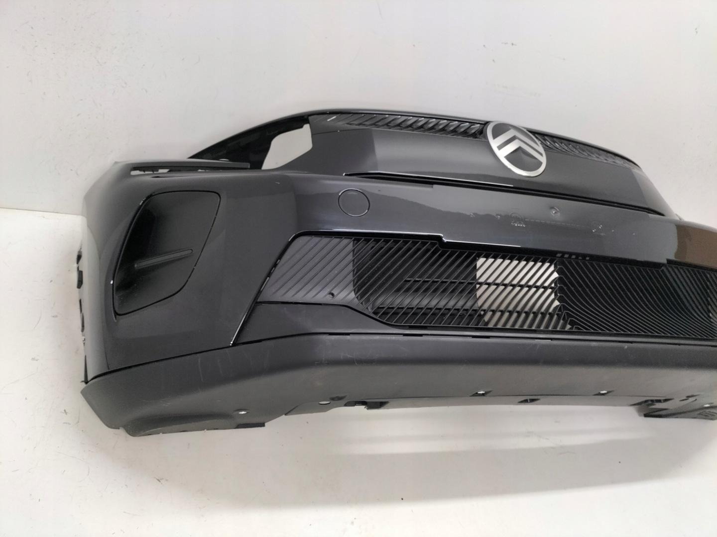 branik prednji prednji dio CITROEN C3 IV e-C3 24