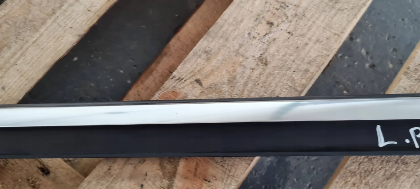 SQ5 8R Q5 LIFT moulding door dust left left front CHROM 8R0853283F