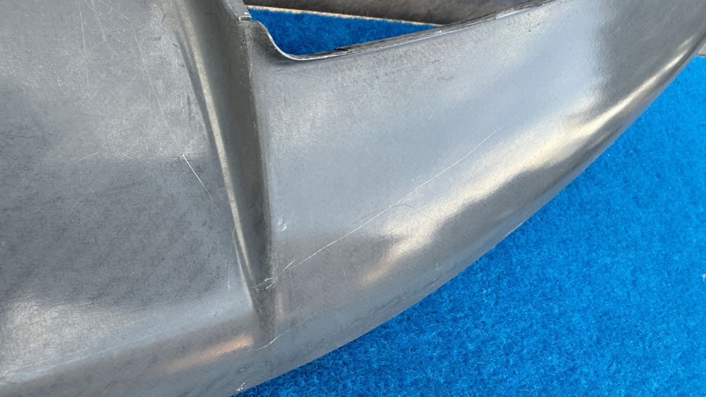 SPOILER CARBON DKLADKA moulding FERRARI 890480 STY/028