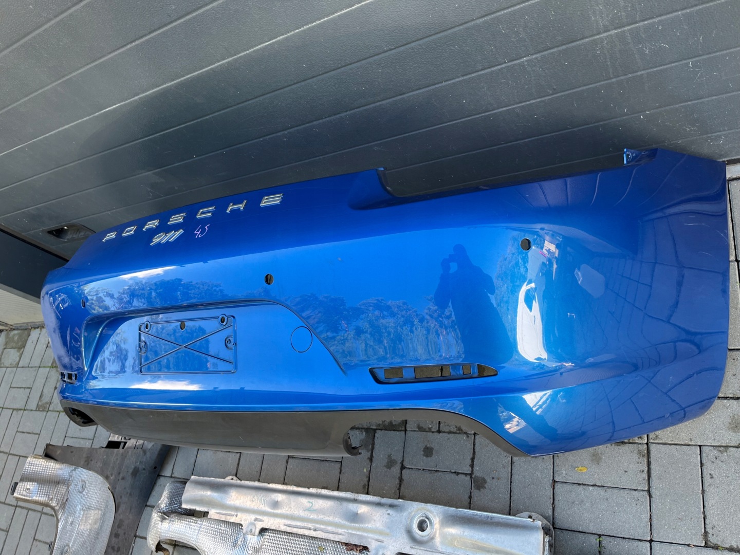 PORSCHE 991 911 4S STOSSSTANGE HECK SCHALLDÄMMUNG TRÄGER