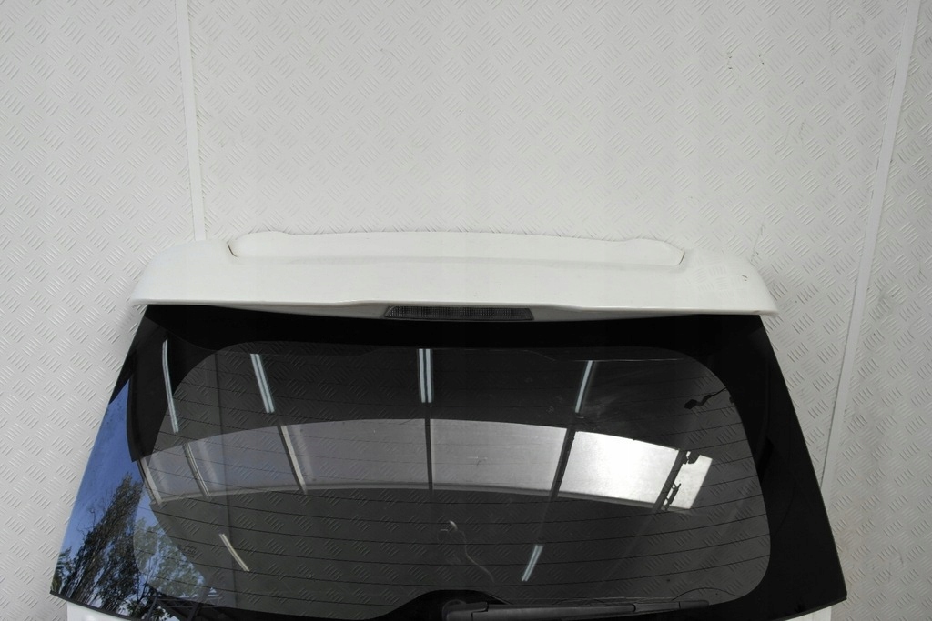 MITSUBISHI OUTLANDER III LIFT 16-20 boot doors boot LOTKA colour W37