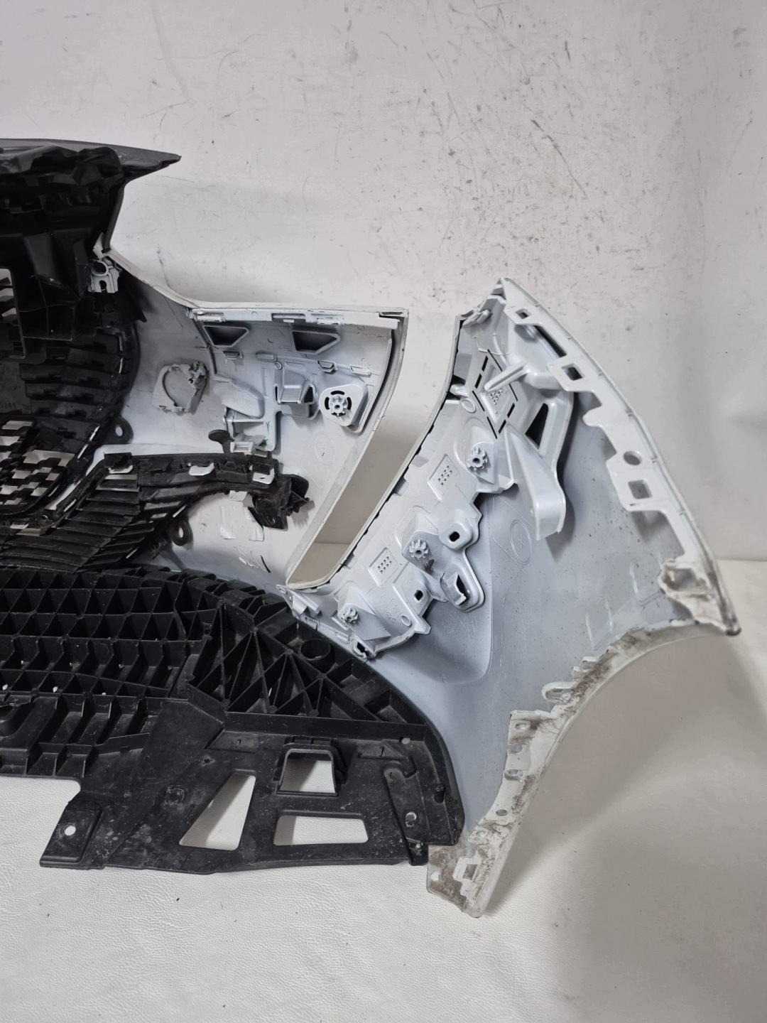 PEUGEOT 208 II 19- bumper front front grill grid 9828080980