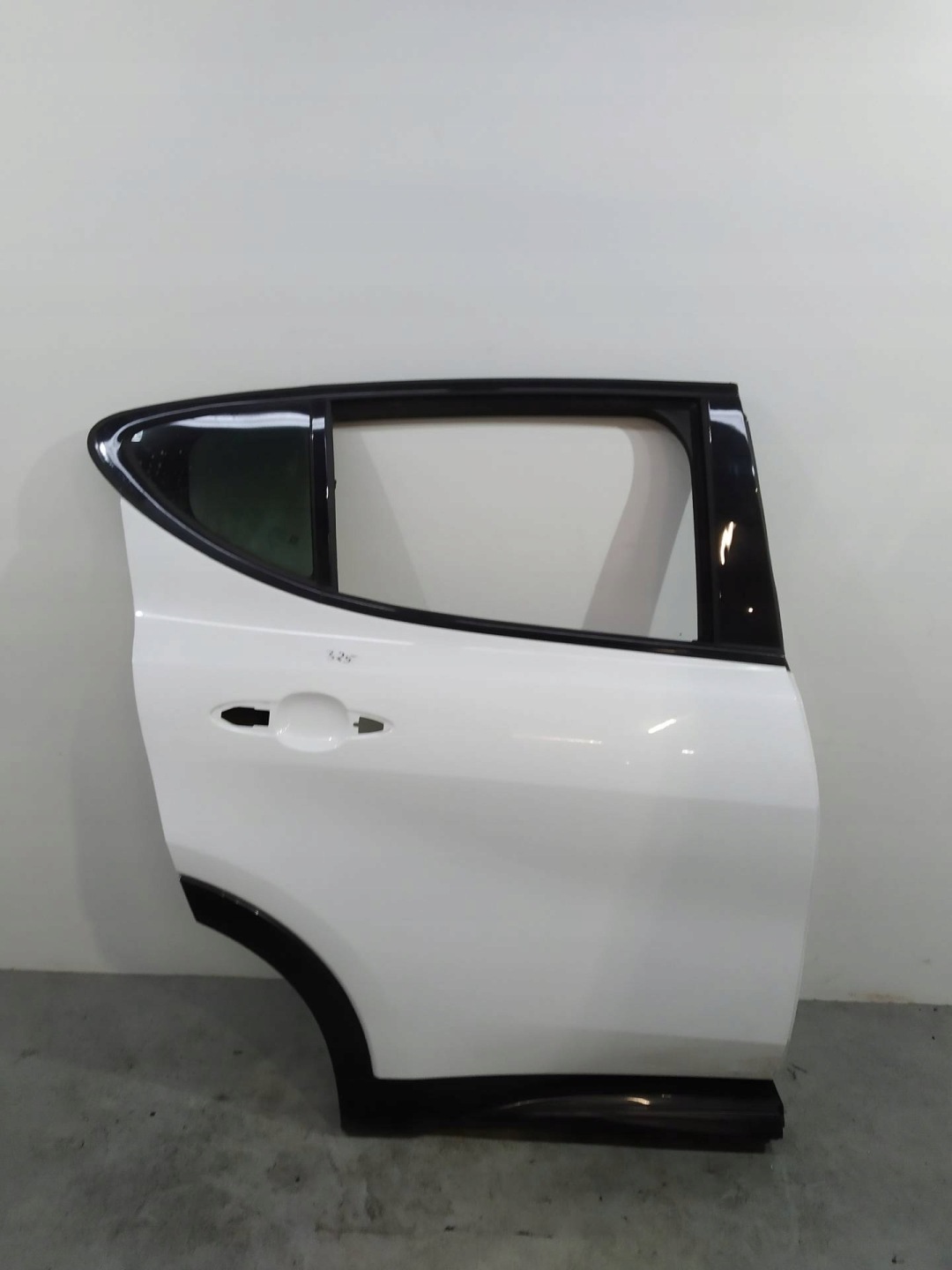 Tür rechts heck BIALE Alfa Romeo Tonale und ( (2022- )