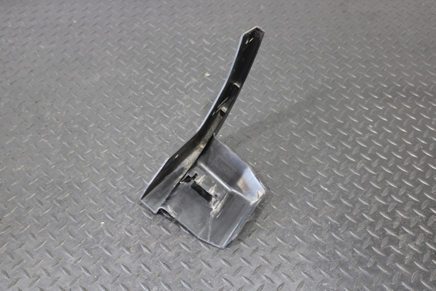 kryt obal lišta NADKOLA pravá DODGE RAM V 5 68275914AA