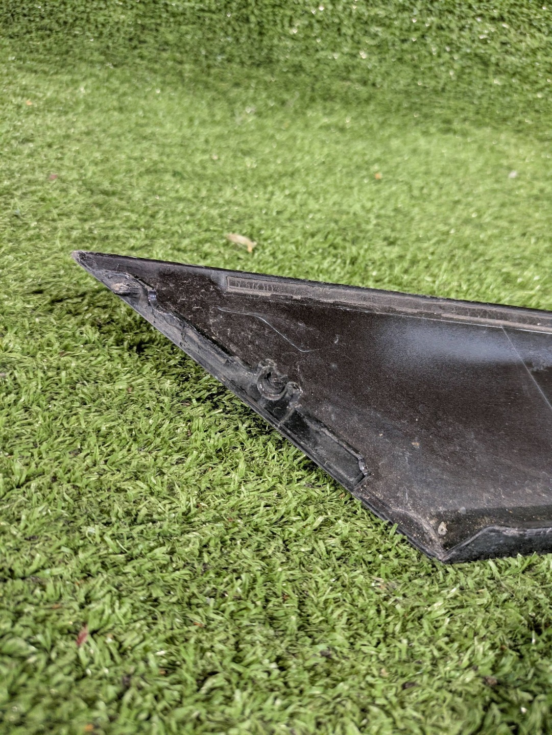 moulding visor cap of a bumper front SEAT LEON IV