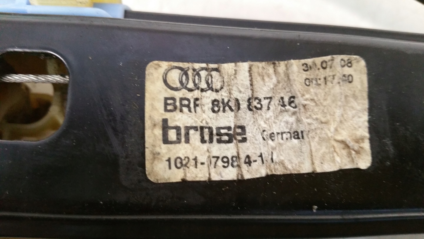 window regulator left front 8K0837463 Audi A4 B8