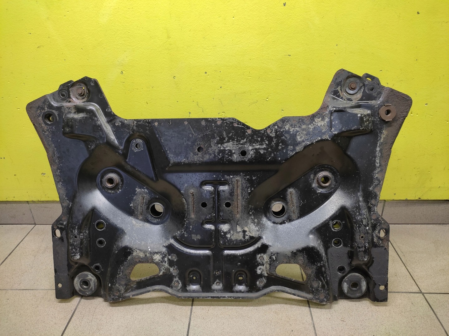 CITROEN C5 III 1.6 THP KOMBI subframe axle beam axle beam