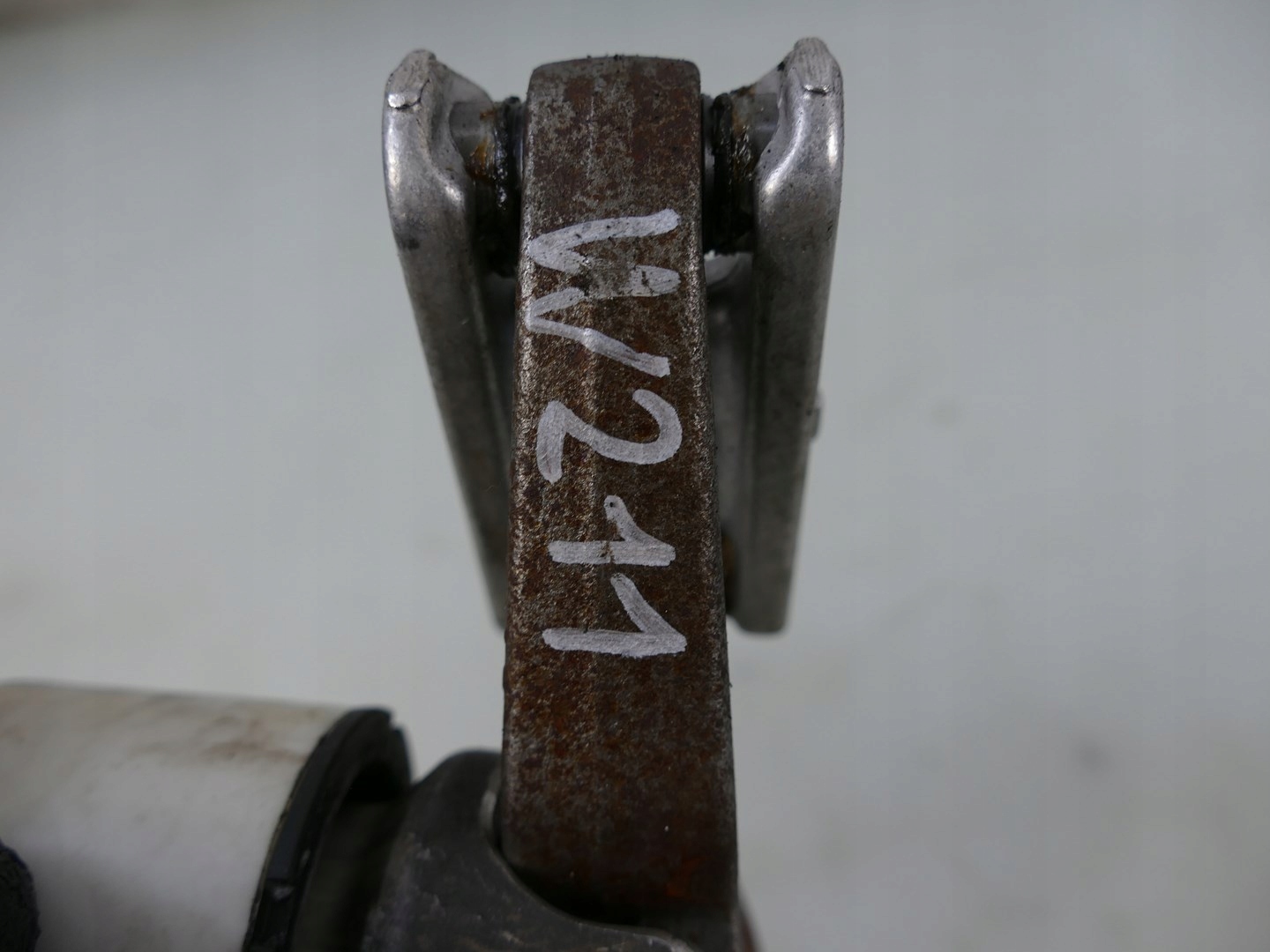 MERCEDES E W211 LIFT Croix Colonne de direction Volant