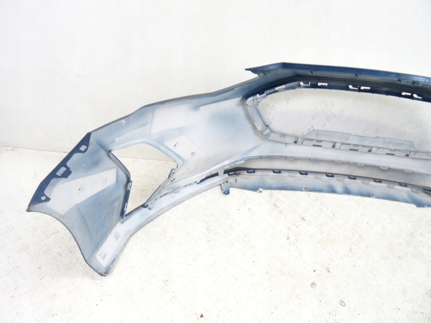FORD FOCUS MK4 4 nárazník předek přední
