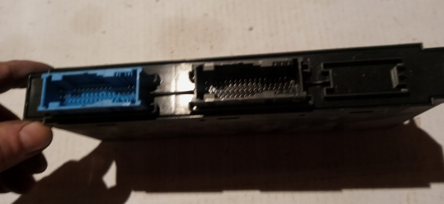 BMW 9267205 comfort control unit control unit