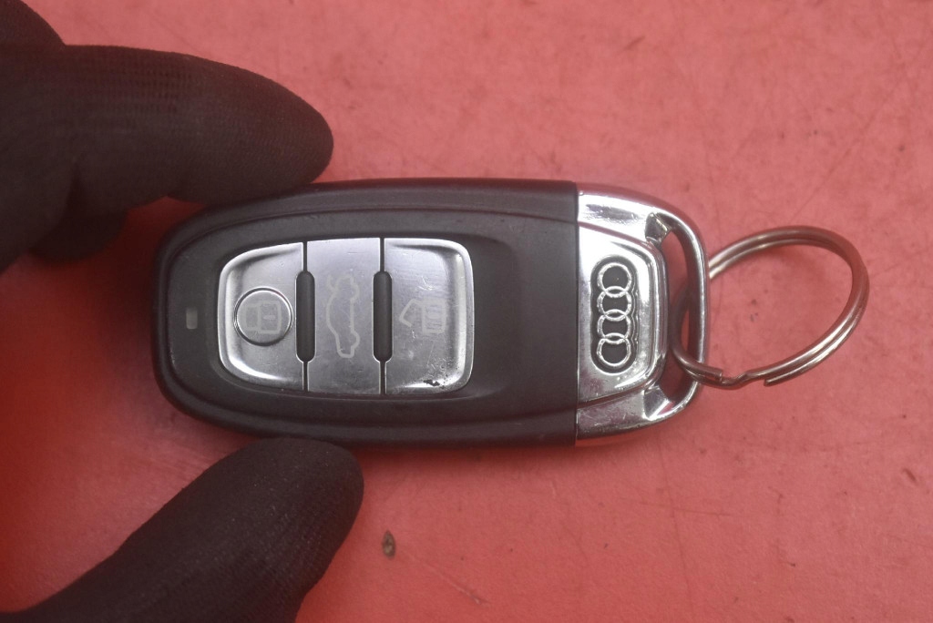 ignition key button START/STOP 4H0909131 AUDI A6 C7 2.0 TDI 177 KM