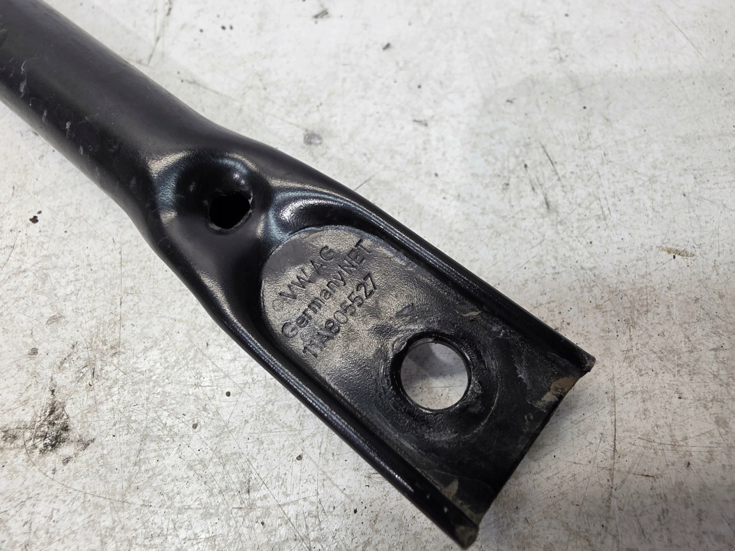 sider bearing wall support AUDI Q4 E-TRON 11A805303A