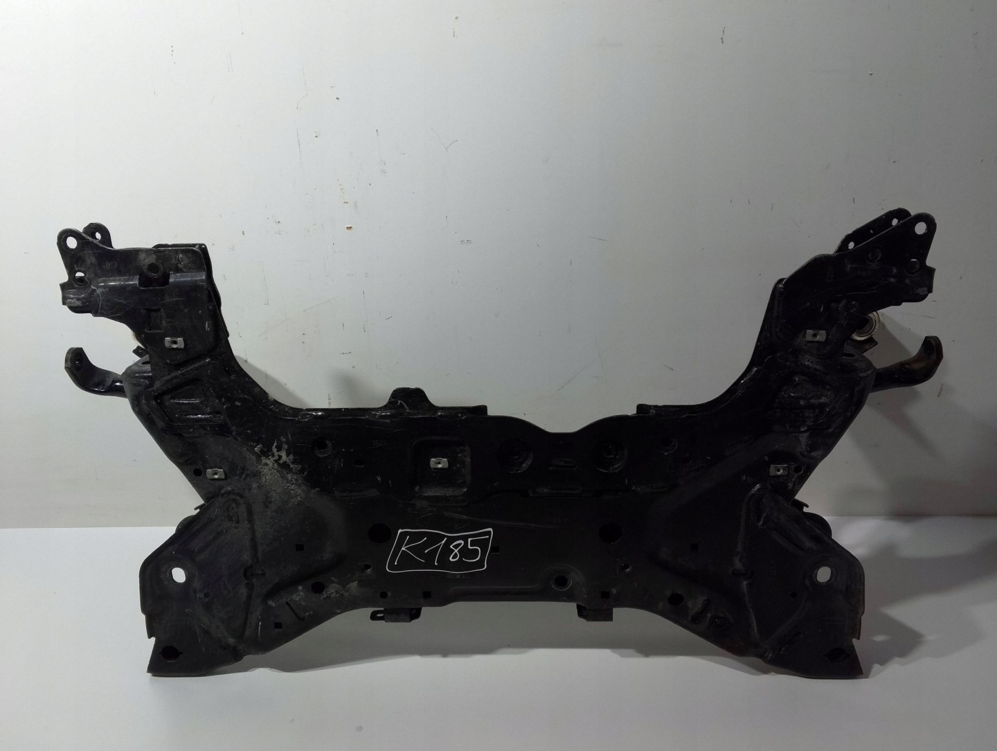 Ford Kuga MK 3 III 2021 axle beam front LX61BE (K185)