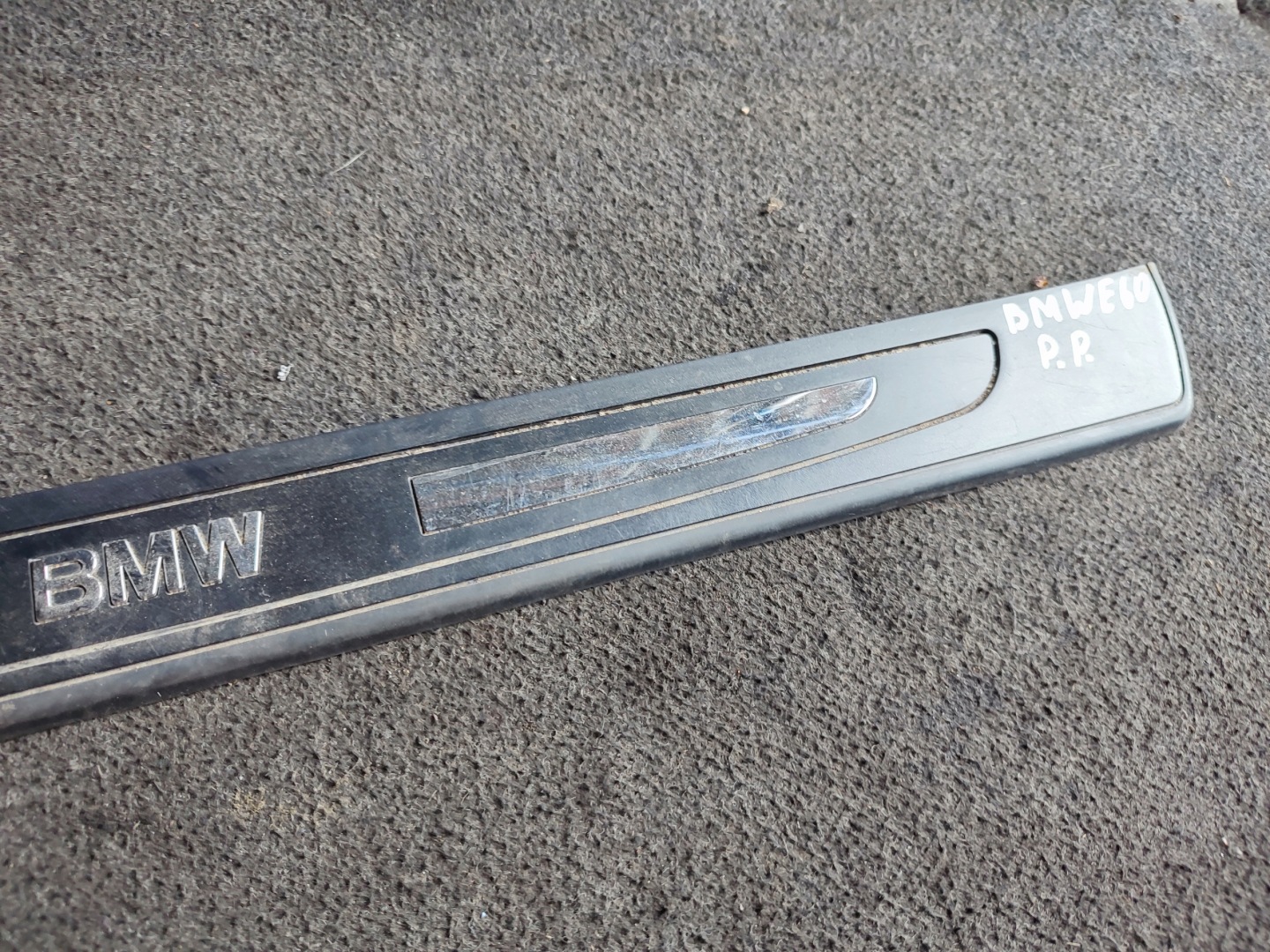BMW 7 E65 E66 moulding threshold front right 8223552