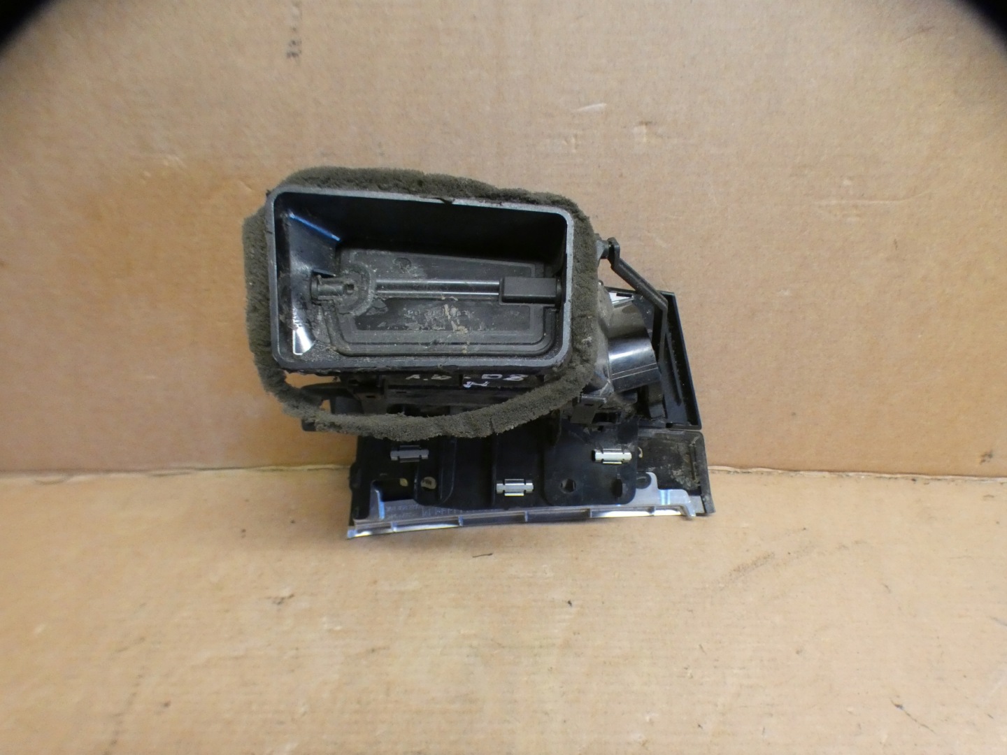 grid air conditioning devices intake diffuser consoles cover DEKOR moulding VW PASSAT B8