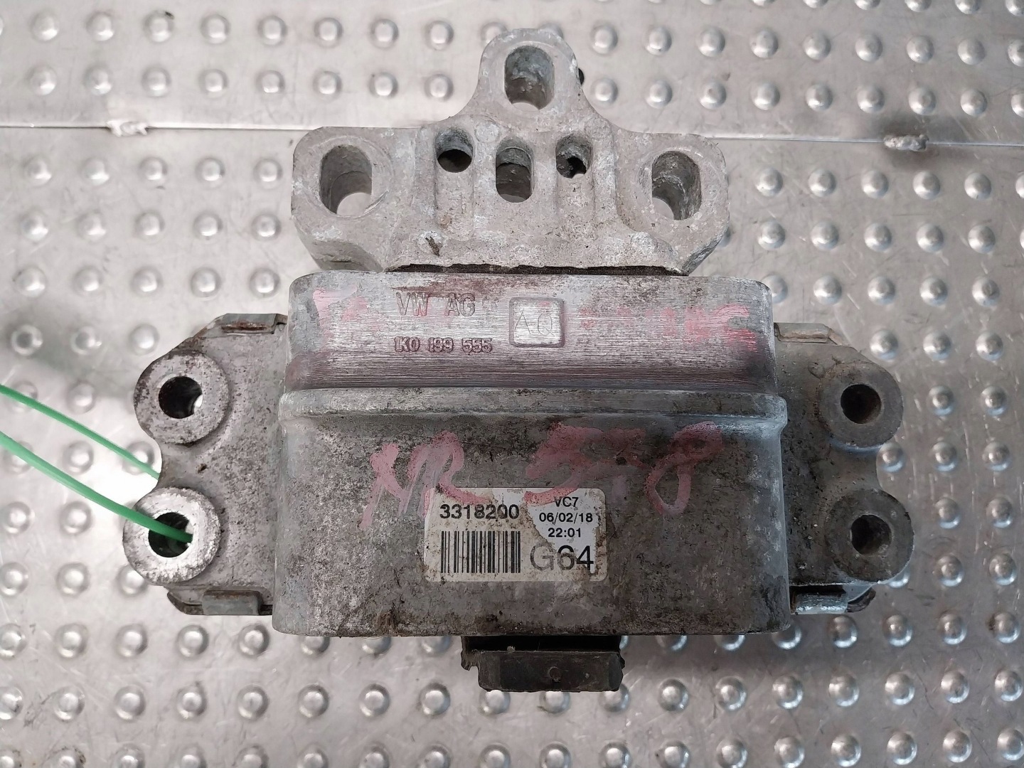 gearbox mount 1K0199555AQ A3 8P OCTAVIA II GOLF V PASSAT B7 2.0D