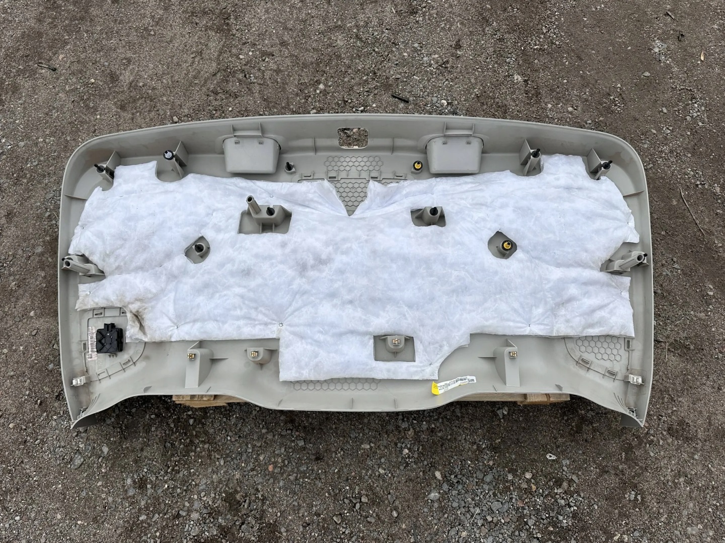 side cover bonnet boot side frame Chrysler Pacifica 2017 - 2021