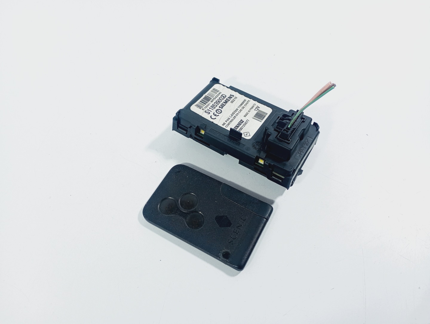 card reader ignition OE 8200125077 Renault Scenic 2 II 03-06