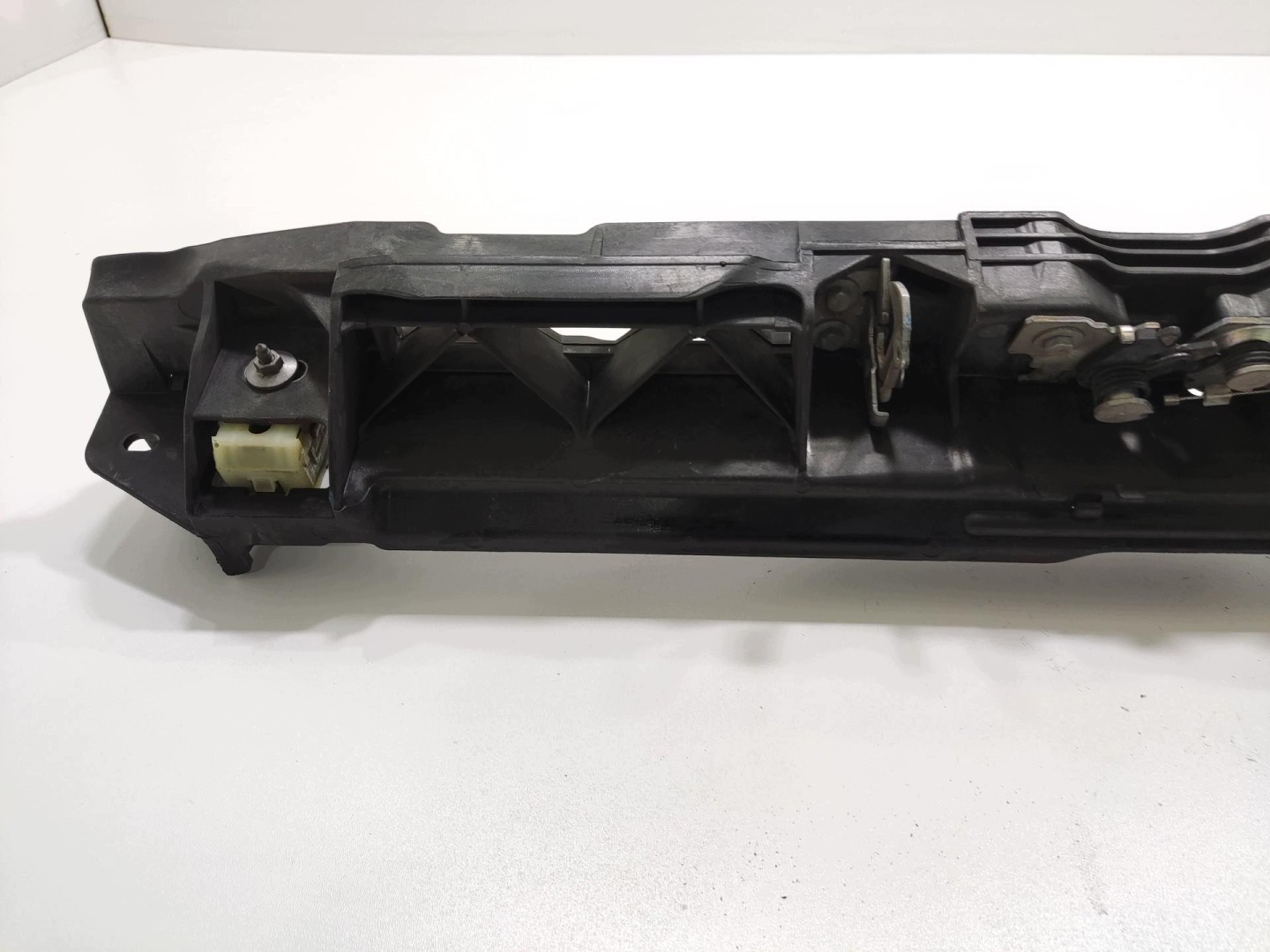 support panel for radiators upper pillar bonnet latch lock PEUGEOT 308 II T9 13- 9807148180