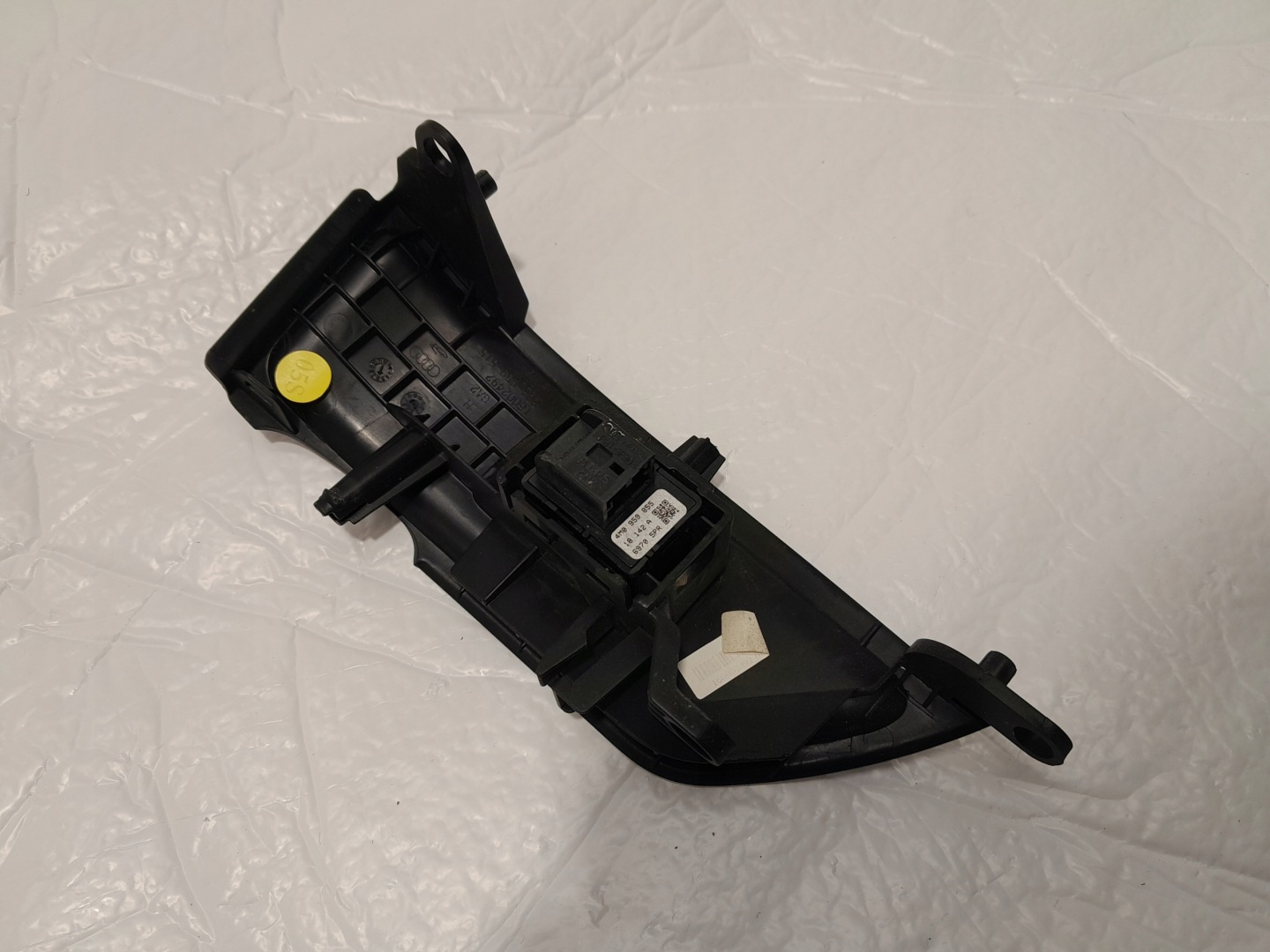 AUDI Q5 80A frame switch windows left rear part 80A959515 4M0959855